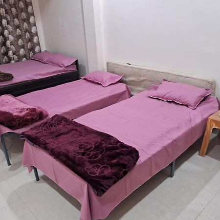 Sangam Vatika Home Stay Аллахабад Экстерьер фото